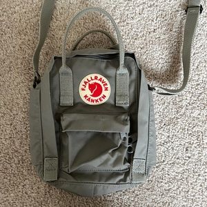 Fjallraven Kanken Sling Bag - Fog Gray